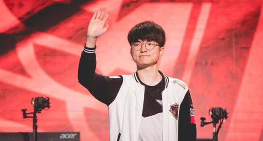 里萨谢尔在 里萨谢尔在