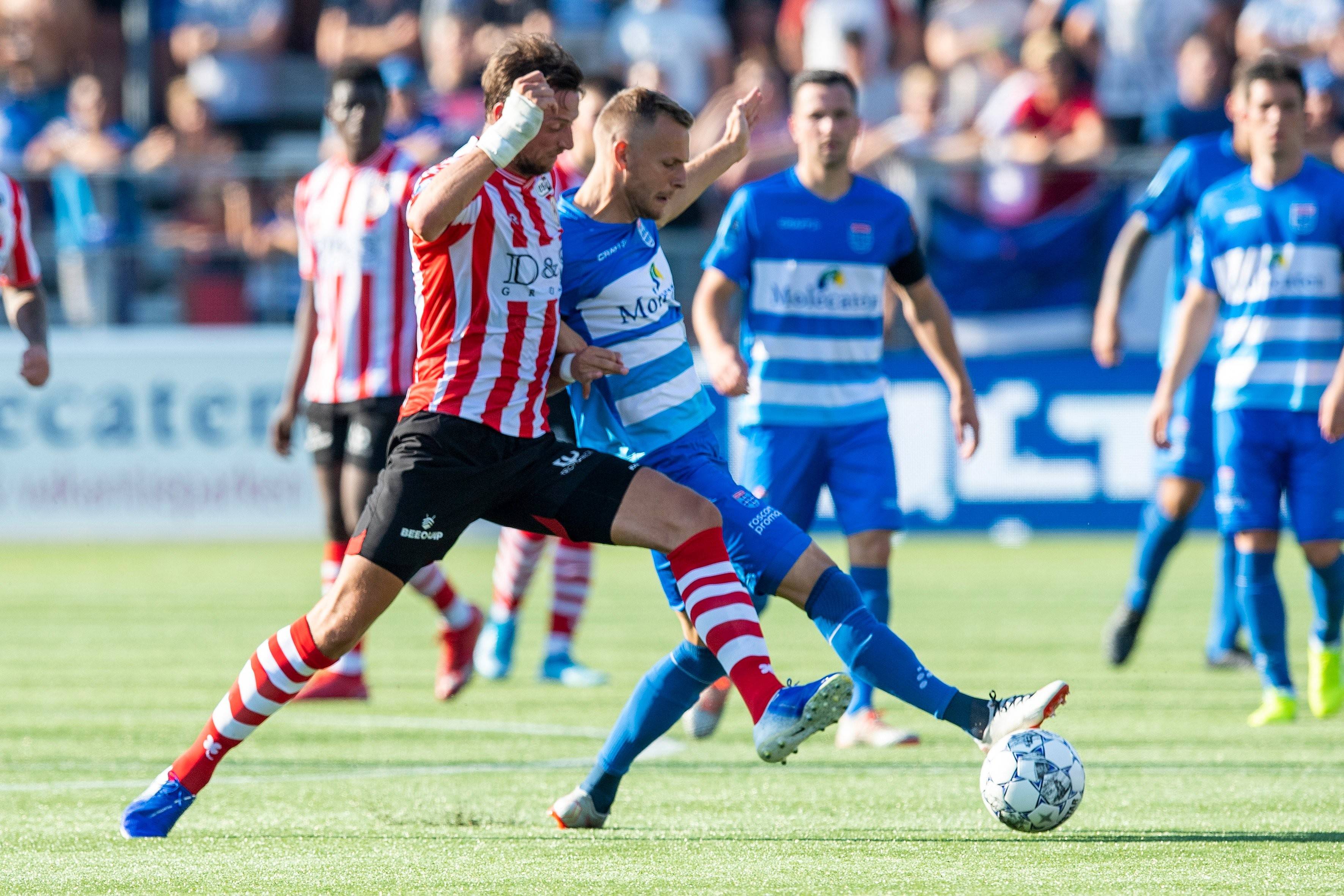 在第一局中 在第一局中