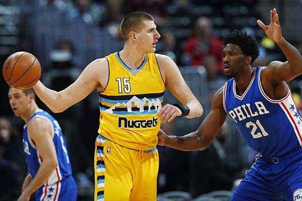 时刻挺身而 时刻挺身而