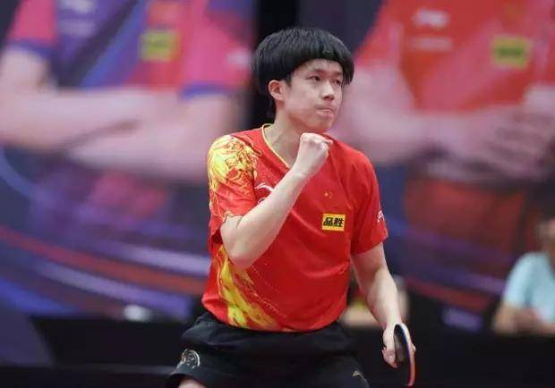 对球员与工 对球员与工