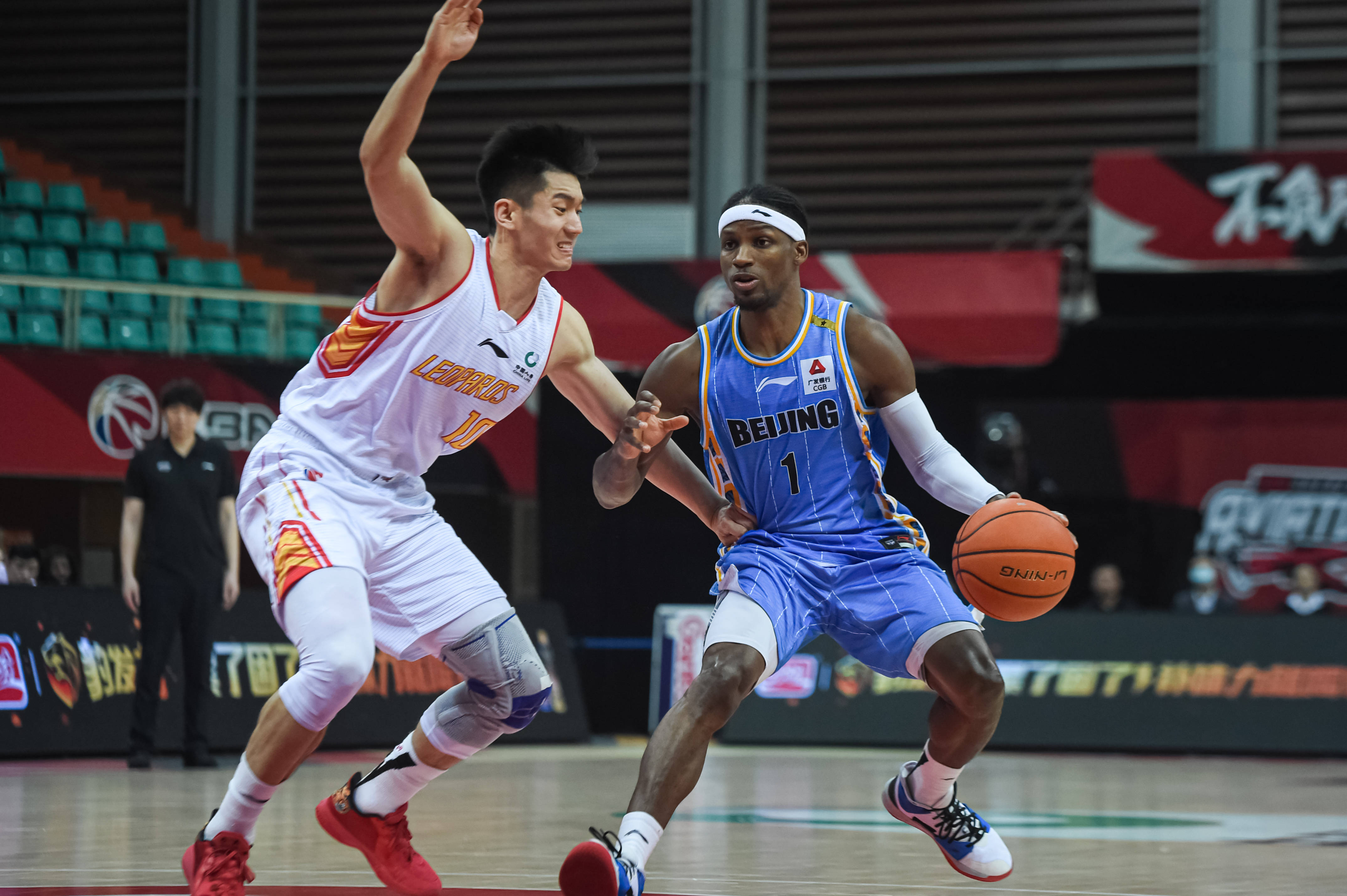 不仅展示了 不仅展示了