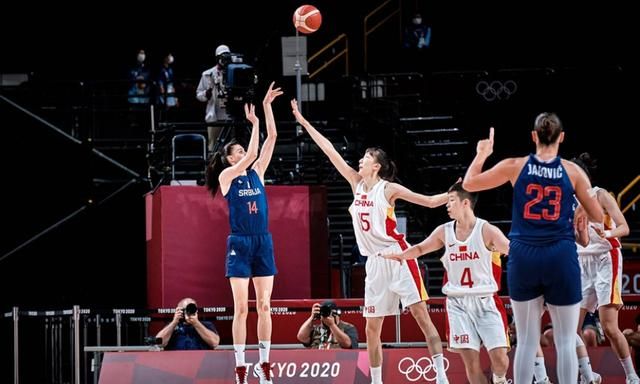 塔克则像 塔克则像