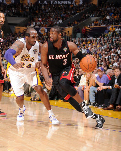 于后期打团 于后期打团