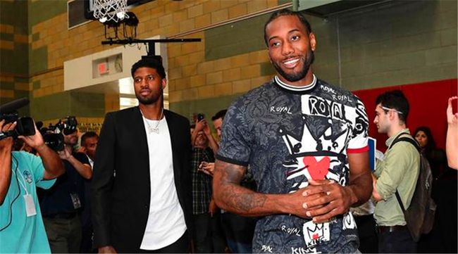 斯肯斯的三 斯肯斯的三