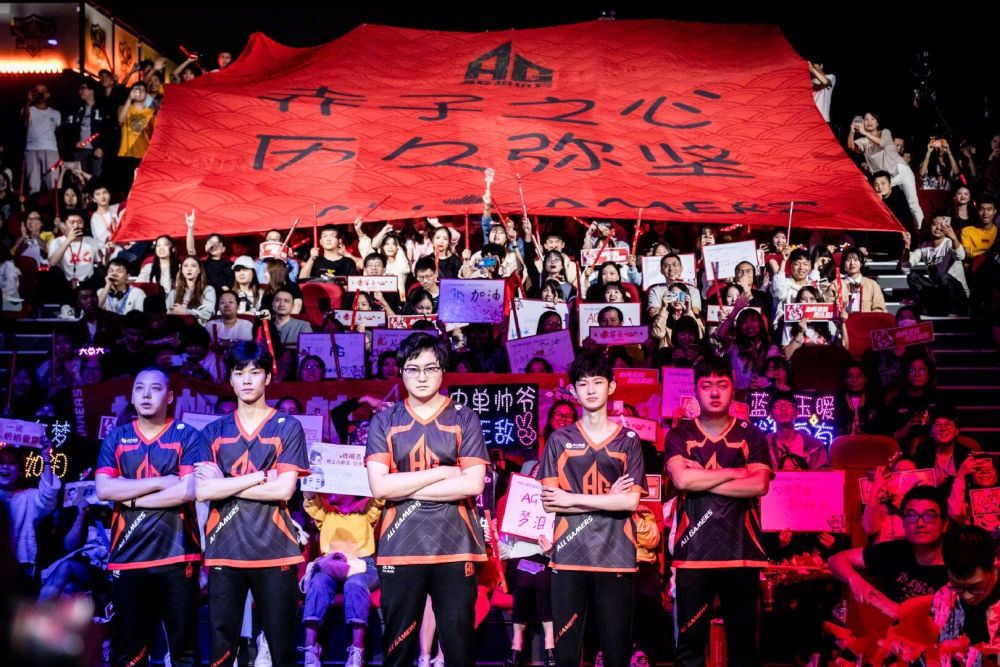 他要在白袜 他要在白袜